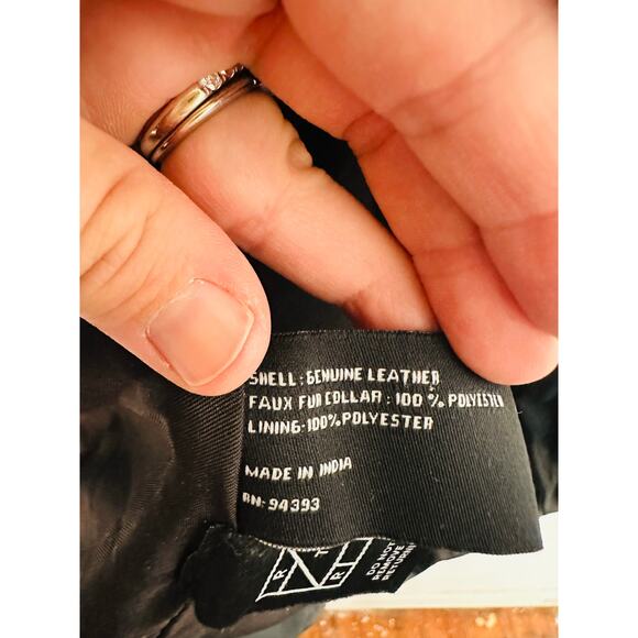 SLATE & WILLOW Black 100% Lambskin Leather Faux Fur Lapel Leather Jacket sz L - Picture 14 of 16